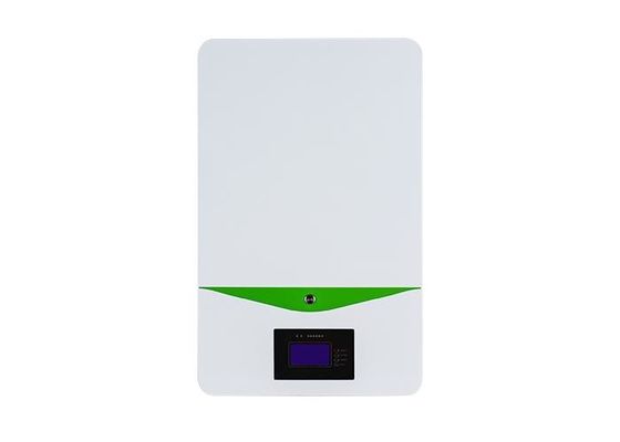 LCD表示が付いている壁に取り付けられたリチウム イオン電池の連続コマーシャル