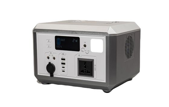 無料 交換 スイッチ AC ストック 600W PV 充電 最良の電源 緊急用電源のためのSOSライト
