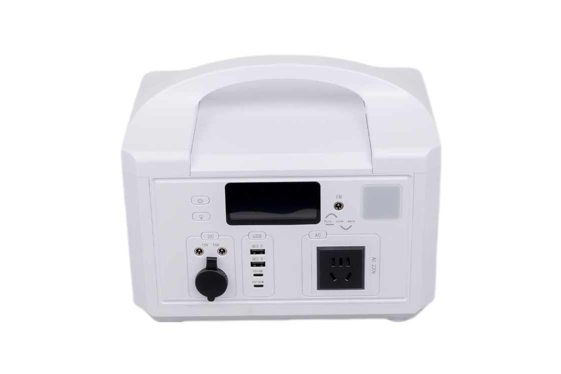 急速充電 PD30W QC3.0 リチャージ 円筒型ライフPO4 バッテリー 移動電源 ソーラー発電のためのBMS
